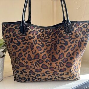 Lafayette 148 New York Leopard Print Bag with Black Lining